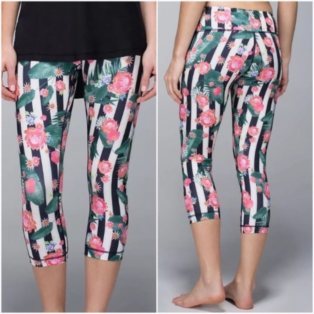 Lululemon Wunder Under Crop Palm Play striped Luxtreme Lυʅυʅҽɱσɳ b&w